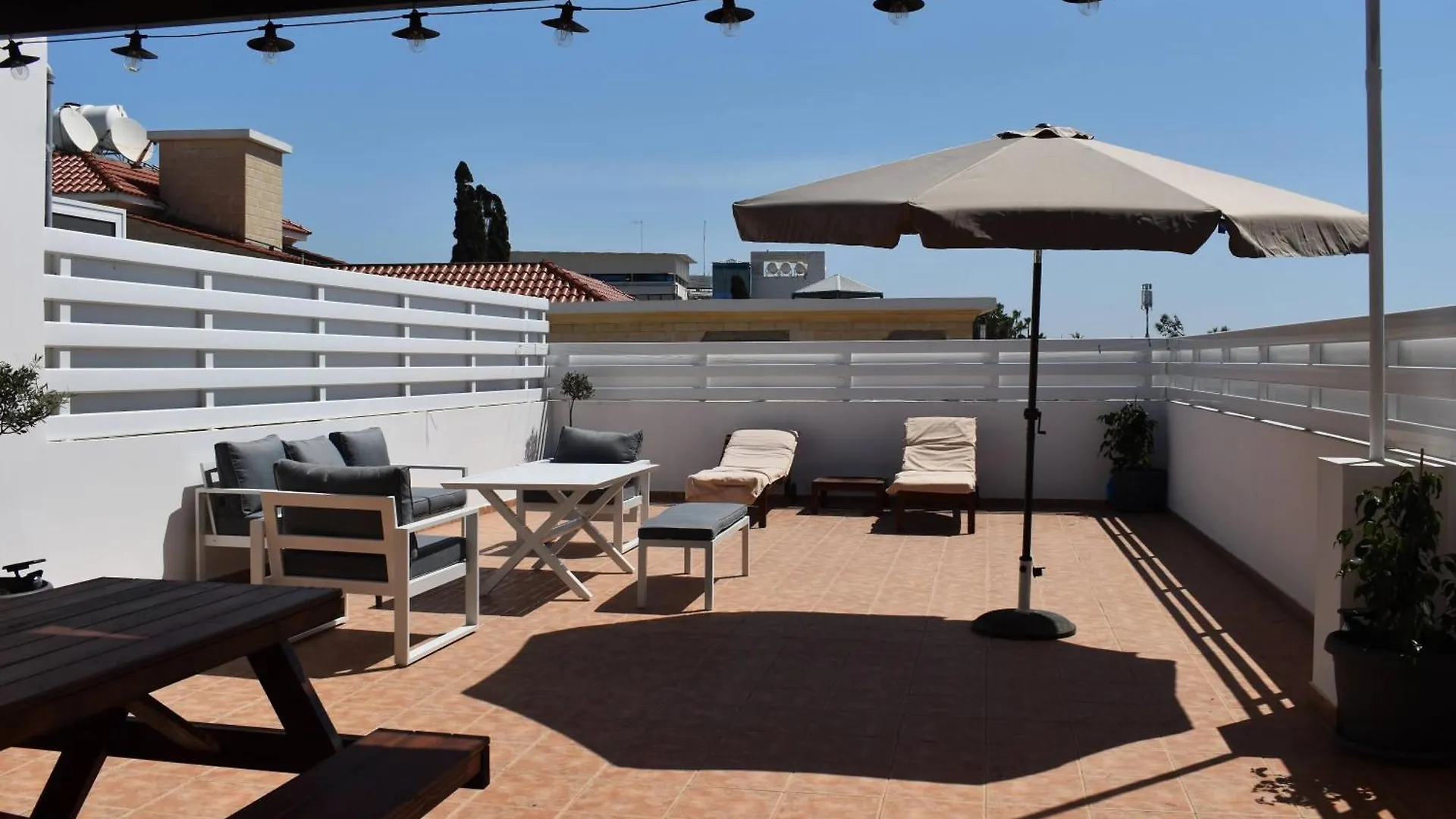Lägenhet Sunny Rooftop In Ayia Napa 91Sqm Terrace Delight! Cypern